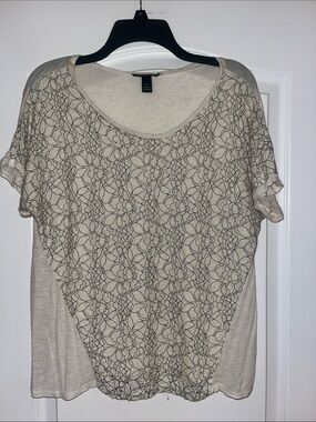 AB Studio Light Beige Floral Lace Short Sleeve Top